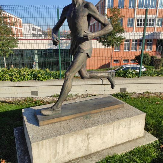 Statue of Emil Zátopek in Zlín