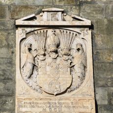 Nápisová deska na radnici na Novém Městě v Praze