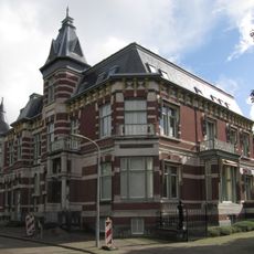 Florapark 10-11, Haarlem