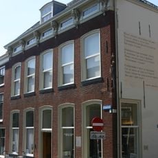 Nieuwsteeg 1, Leiden