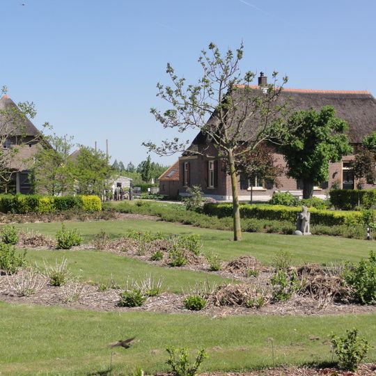 Reethsestraat 17, Valburg