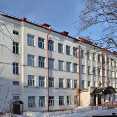 Здание, в котором находился эвакуационный госпиталь № 3083 в 1941-1945 гг. (Кольчугино)