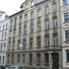 Mietshaus in geschlossener Bebauung Markusstraße 40