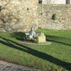 Socha Legopanáček v parku na Kalinově nábřeží v Havlíčkově Brodě