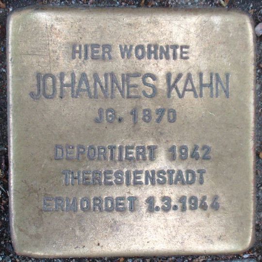 Stolperstein dedicated to Johannes Kahn