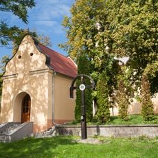 Kostol sv. Trojice a kaplnka, kaplnka