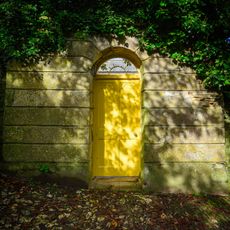 Gateway To Old Vicarage