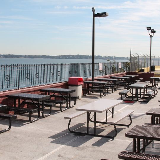 Tony's Pier Restaurant