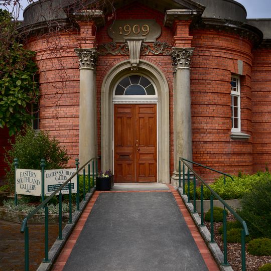 Eastern Southland Gallery