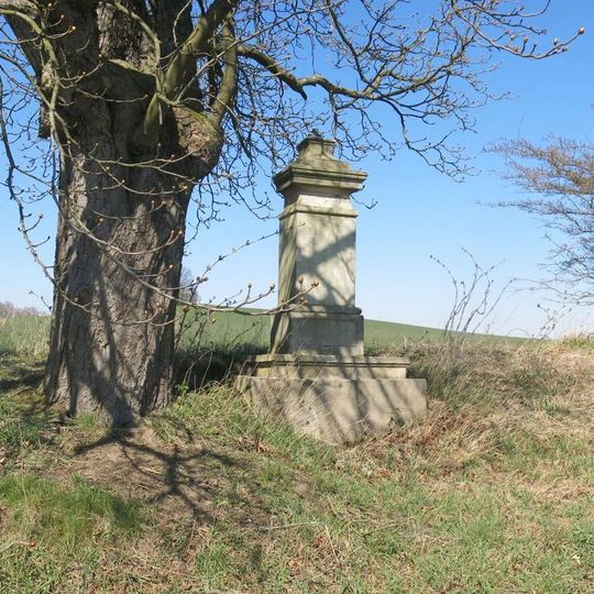 Kříž u silnice severovýchodně od Brniště