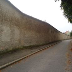 Umfassungsmauer des Klostergartens von St. Stephan