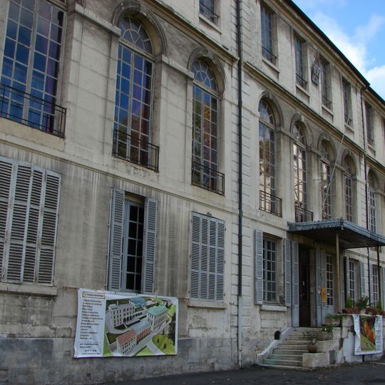 École Samuel Moorat