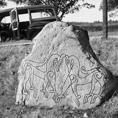Uppland Runic Inscription 693