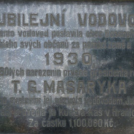 Pamětní deska T. G. Masaryka na starém vodojemu v Bosonohách
