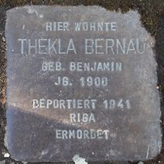 Stolperstein en memoria de Thekla Bernau