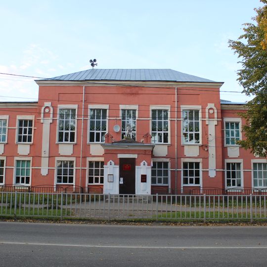 Улица Карла Либкнехта 2