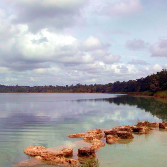 Laguna Lachuá