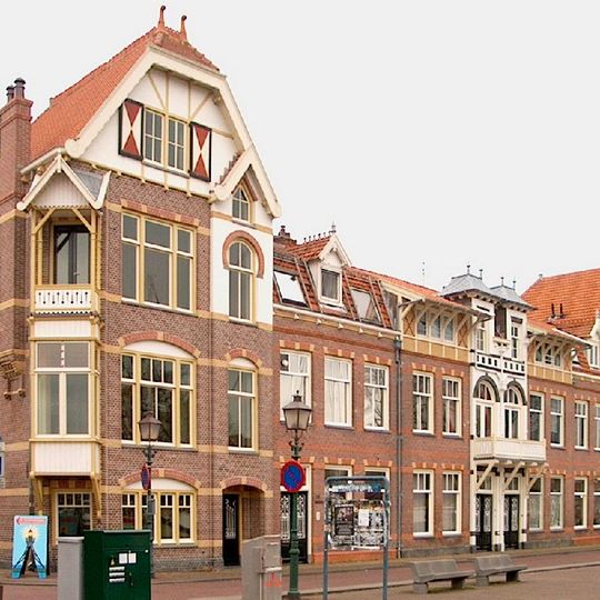 Blok van zes herenhuizen