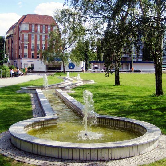 Fountain at Bayerischer Platz
