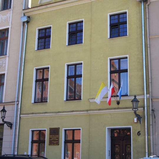 6 New Town Market Square in Toruń