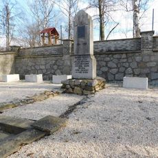 Pomník padlým ve Slušticích