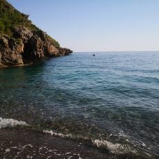 Spiaggia Pietra caduta