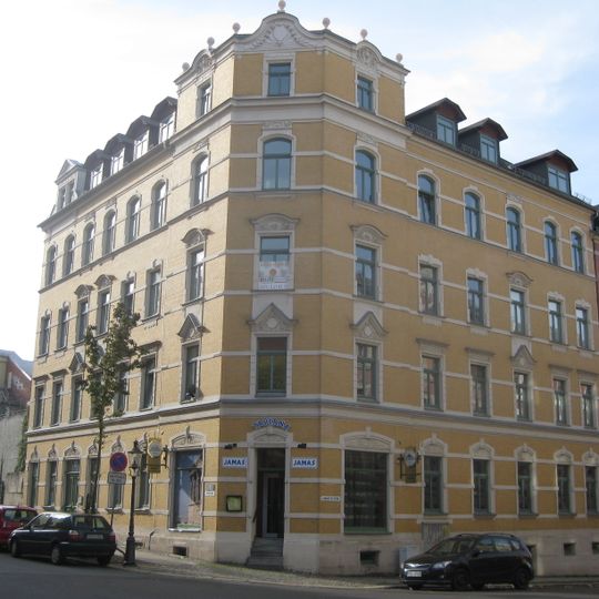 Mietshaus in Ecklage Markusstraße 15