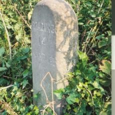 Milestone, Blewbury Hill; W of Blewbury Farm, Baldon Hill