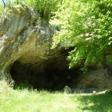 Grotte des Ménieux