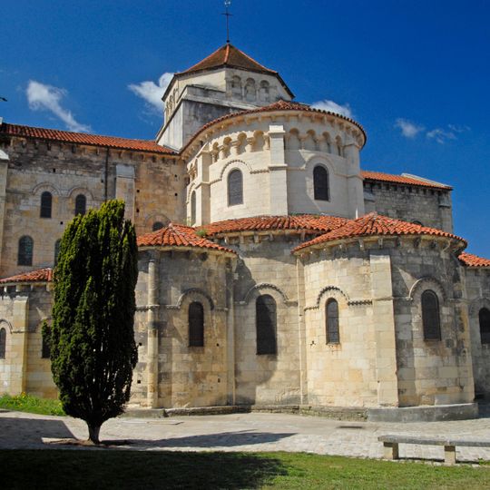 Kościół St. Etienne w Nevers