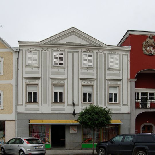 Stadtplatz 13
