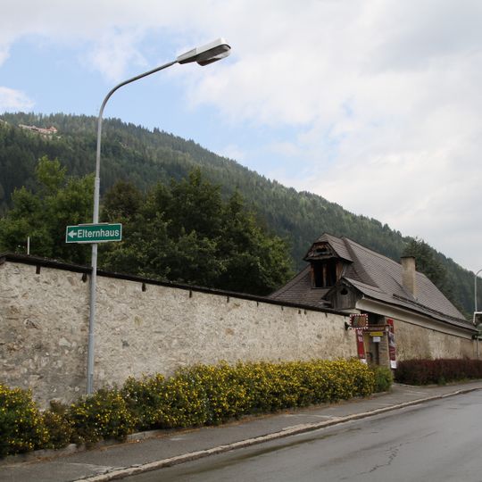 Ummauerung des Klostergartens und Nebengebäude