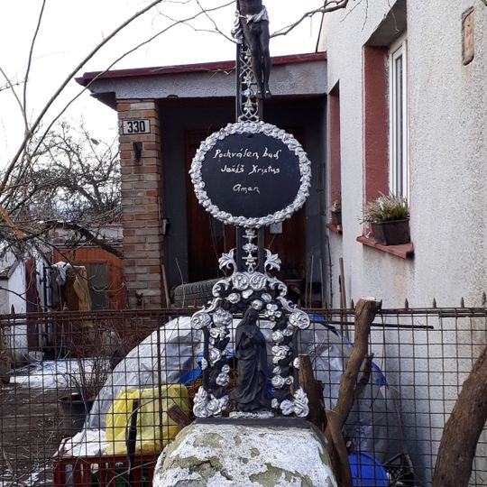 Kříž u ulice Na Rybníčku