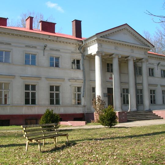 Walichnowy Palace