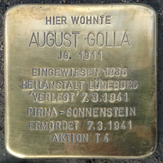 Stolperstein à la mémoire d’August Golla