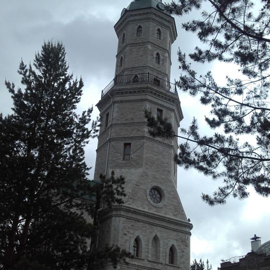 Башня-колокольня Иоанна Златоуста