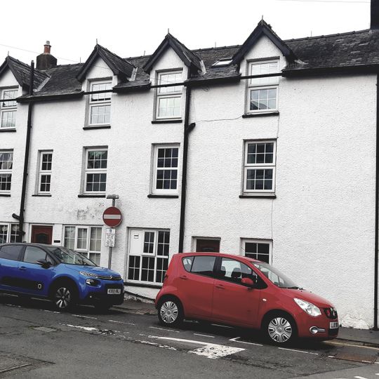 Somerset House and house adjoining to its Left.
