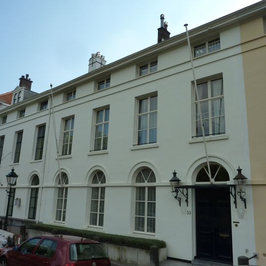 Koninginnegracht 33, The Hague