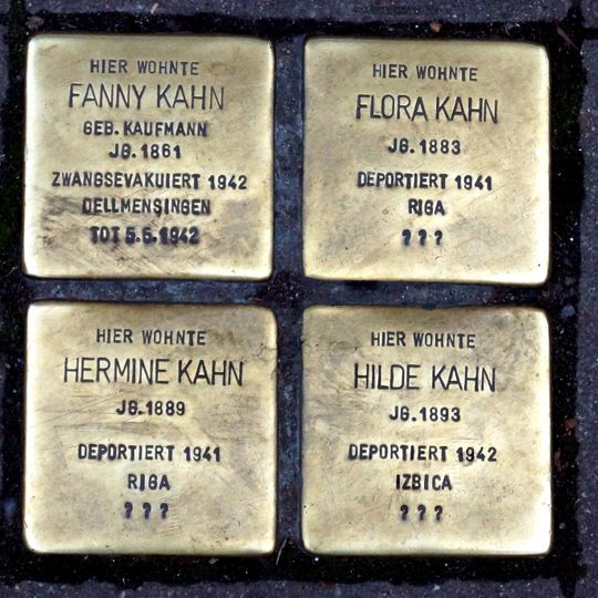 Stolperstein en memoria de Flora Kahn