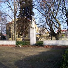 Pomník padlým v Parku Hrdinů v Nymburku