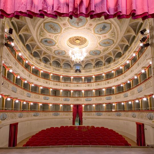 Teatro comunale Feronia