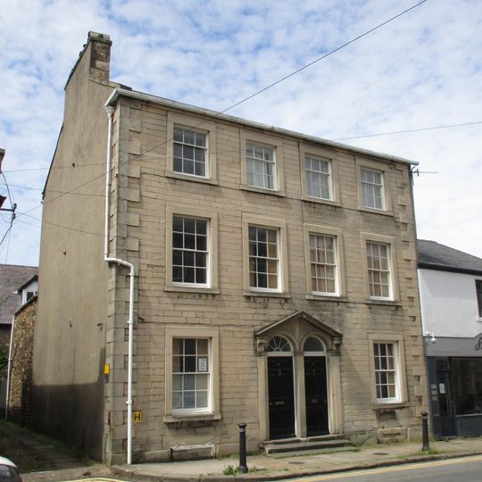 20 and 22, Queen Street