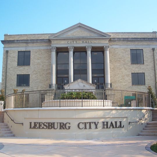 Leesburg