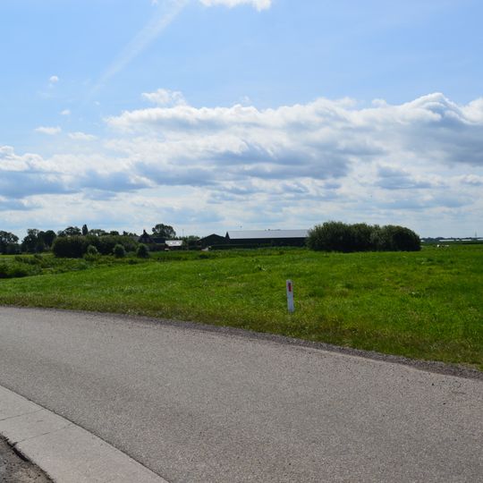 Huisterp met naastgelegen wiel