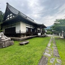 鶏足寺