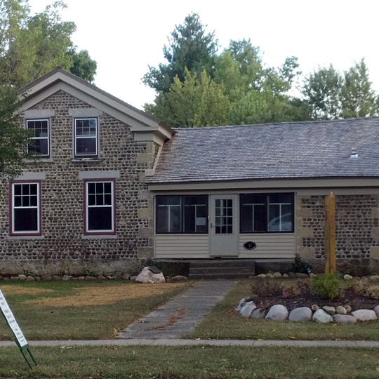 Richardson-Brinkman Cobblestone House