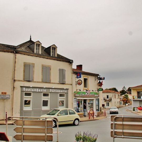 Aubigny-Les Clouzeaux