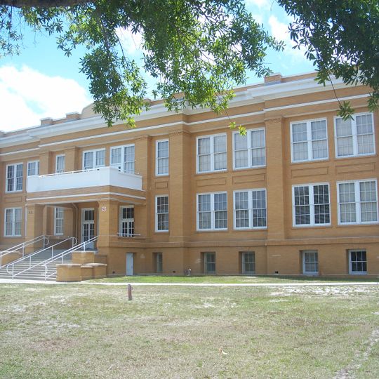 Fellsmere Public School