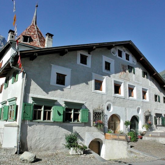 Chasa dubla, Bergün/Bravuogn