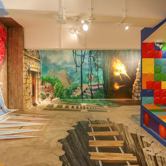 Tilt Pv A Tracy Lee Stum Museum